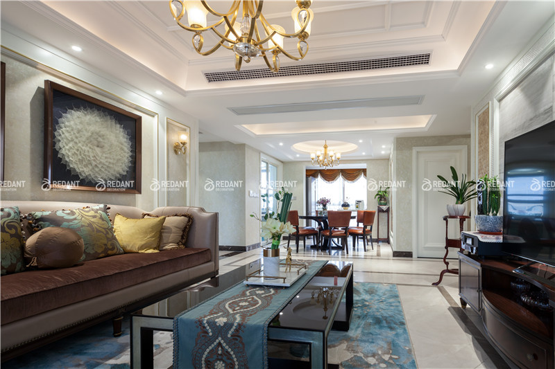 世茂御珑湾丨 后现代风格    